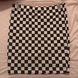 Checkerboard skirt